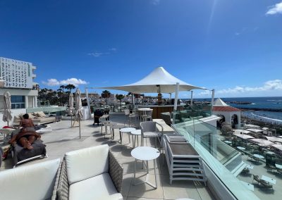 Cúpula textil tensada instalada en el Hotel Guayarmina Princess, Tenerife
