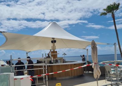 Cúpula textil tensada instalada en el Hotel Guayarmina Princess, Tenerife