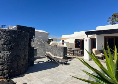 Instalación de Vela Tensada en Terraza de Villa – Playa Blanca, Lanzarote